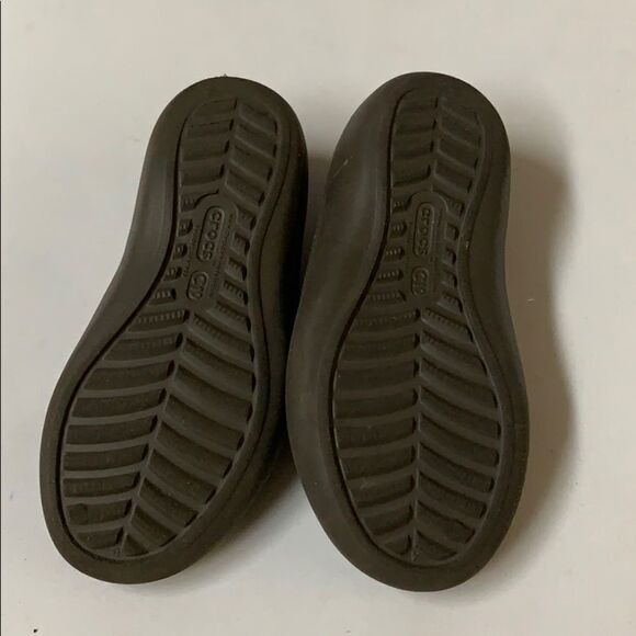 Crocs Girls Size C10 Slip On Shoes - Picture 3 of 6